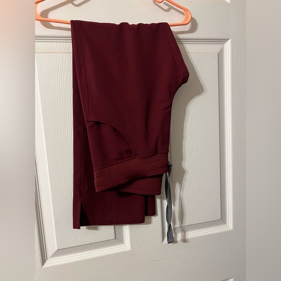 Figs scrub set - Picture 4 of 5